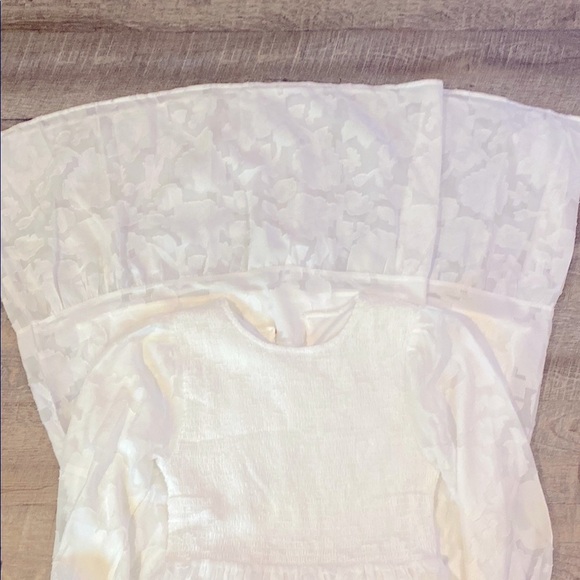 Chic LACE Long Sleeve White Dress - Picture 8 of 12